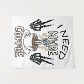 Tenture J'ai besoin de plus de t-shirt vêtements esthétiqu (Devant (Horizontal))