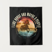 Tenture j'aime le cheval et peut-être 3 personnes (Devant)