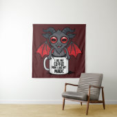 Tenture J'aime mon café comme j'aime ma magie (En situation)