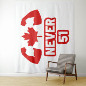 Tenture Jamais 51 Le Canada fort (En situation)