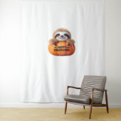 Tenture Jolie Sloth assise dans un Citrouille. Hauteur heu (En situation)