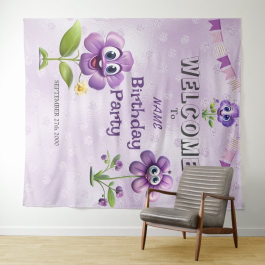 Tenture Joyeuses fleurs violettes cadre de fête d'annivers (En situation (horizontale))
