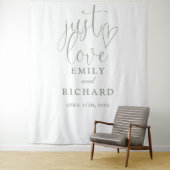 Tenture Just Love Script Sage Vert Mariage Photo fond (En situation)