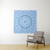 Tenture Kaleidoscopic summer circle mosaic print blue colo (En situation (horizontale))