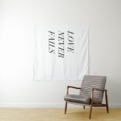 Tenture l'amour ne faillit jamais (En situation (horizontale))