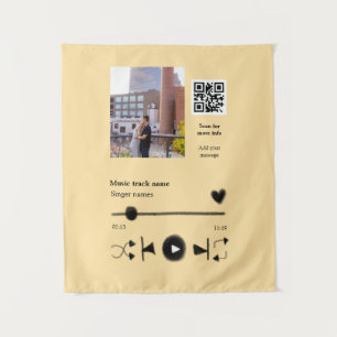 Tenture Lecteur de musique couple personnalisé code q r te