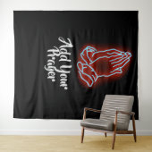 Tenture Les mains de prière néon Personnalisez ou Customis (En situation (horizontale))