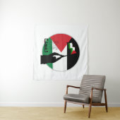 Tenture Libérez la Palestine en arabe (En situation (horizontale))