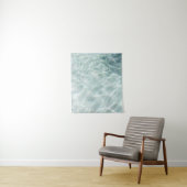 Tenture Lumière réfléchie à l'eau le jour (En situation)