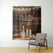 Tenture Lumières de tonneau en bois rustique Champagne & r (En situation)