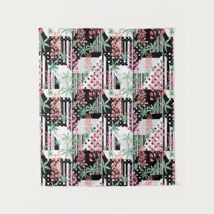 Tenture Lupines sur un patchwork arrière - plan noir et bl