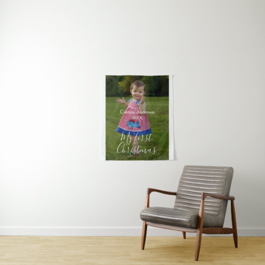 Tenture ma première fille de Noël nom photo année simple (En situation)