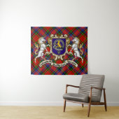 Tenture MacPherson Clan Badge & Unicorns avec Tartan (En situation (horizontale))