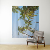 Tenture Maison de plage vue basse angle des palmiers tropi (En situation)