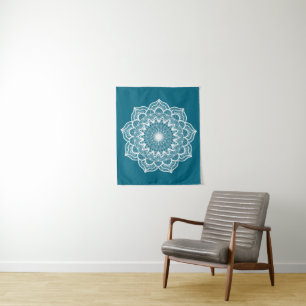 Tenture Mandala blanc sur fond bleu