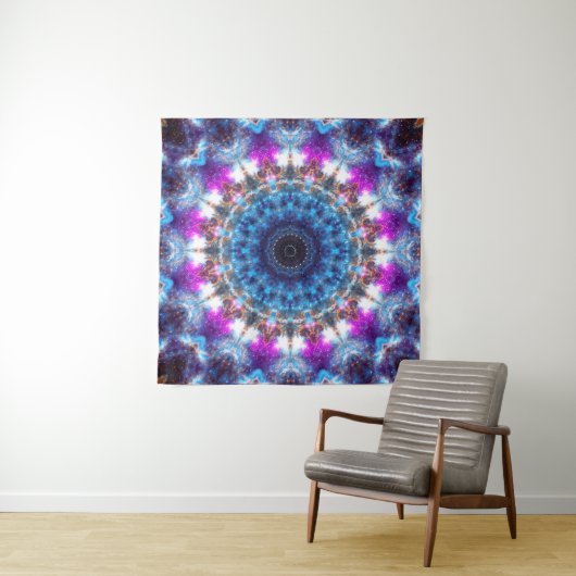 Tenture Mandala de nébuleuse (En situation (horizontale))