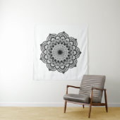 Tenture Mandala noir sur fond blanc (En situation (horizontale))