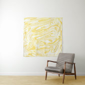 Tenture Marbre jaune élégant : Texture dessinée à la main (En situation)