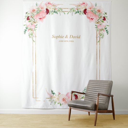 Tenture Mariage avec stand photo de pivoines rose tendre e (En situation)