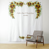 Tenture Mariage de tournesol romantique Bois Photo Booth (En situation)