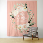 Tenture Mariage floral aquarelle Monsieur et Madame pêche  (En situation)