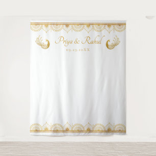 Tenture Mariage Indien avec Motif Doré Élégant