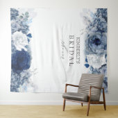 Tenture Mariage poussiéreux et floral bleu marine / Baby S (En situation (horizontale))