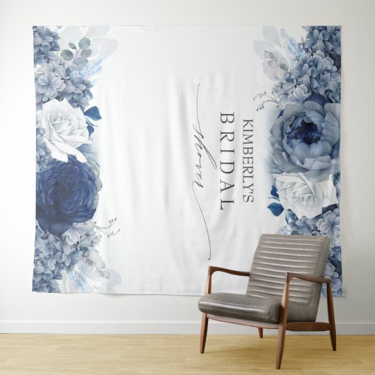 Tenture Mariage poussiéreux et floral bleu marine / Baby S (En situation (horizontale))