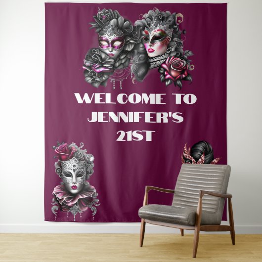 Tenture Mascarade boule rose noir masques argent fuchsia (En situation)