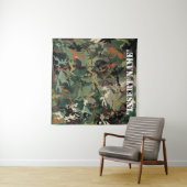 Tenture Mimicking Nature : La science du camouflage (En situation)