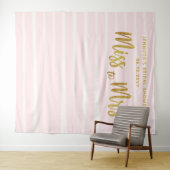 Tenture Miss Mme Pink Stripes Boho Chic Bridal Backdrop (En situation (horizontale))