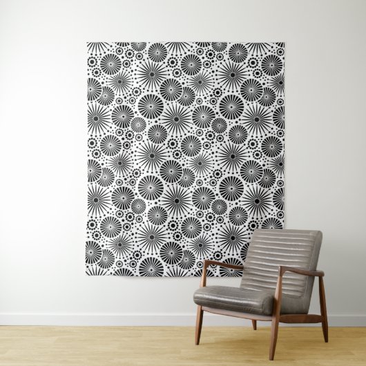 Tenture Modern Black White Geometric Flowers Starburst  (En situation)