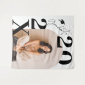 Tenture Modern Bold Black white Trendy photo graduation (Devant (Horizontal))