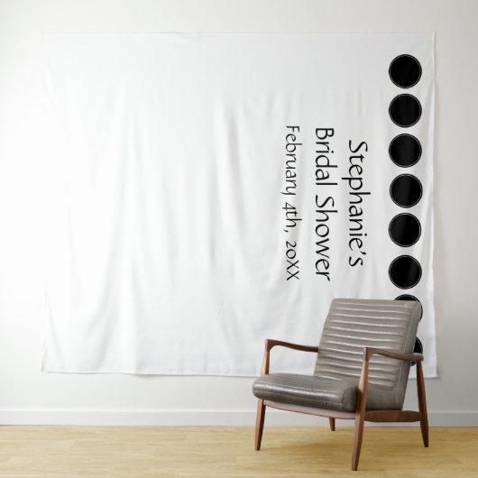 Tenture Monogramme de nom de douche nuptiale points noirs (En situation (horizontale))