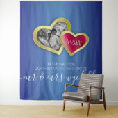 Tenture Monogramme Sapphire Blue Ruby Red Valentine Photo (En situation)