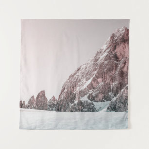 TENTURE MONTAGNE COUVERTE DE NEIGE