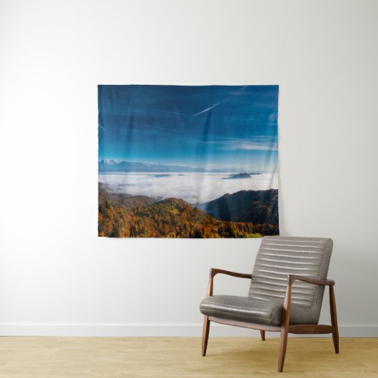 Tenture Montagnes d'automne et brouillard dans la vallée (En situation (horizontale))