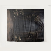 Tenture Moody Gothic Dark Arche et Fleurs voilées XLarge (Devant (Horizontal))