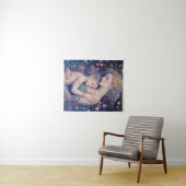 Tenture Moonlit Mother’s Embrace Tapestry (En situation (horizontale))