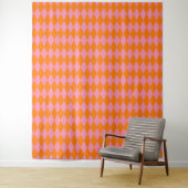 Tenture Motif à carreaux Harlequin orange et rose (En situation)