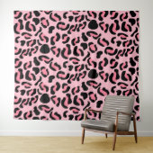 Tenture Motif animal rose moderne léopard (En situation (horizontale))