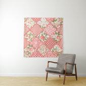 Tenture motif de patchwork floral sans couture avec des ro (En situation)