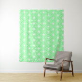 Tenture Motif de triangles de style Art Déco vert pastel (En situation)