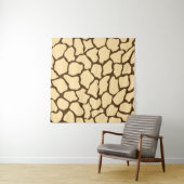 Tenture Motif Girafe Marron – Impression Animale Minimalis (En situation)