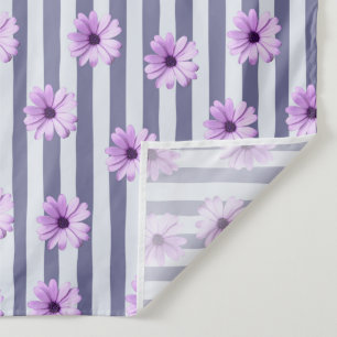 Tenture motif rayé avec des pâquerettes violettes