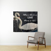 Tenture Murale Deux cygnes sur le lac (En situation (horizontale))