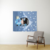 Tenture Murale Poupée de Kokeshi d'hiver - fille de geisha bleue (En situation (horizontale))