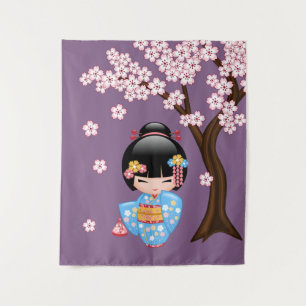 Tenture Murale Poupée Maiko Kokeshi - Fille Geisha en Kimono Bleu