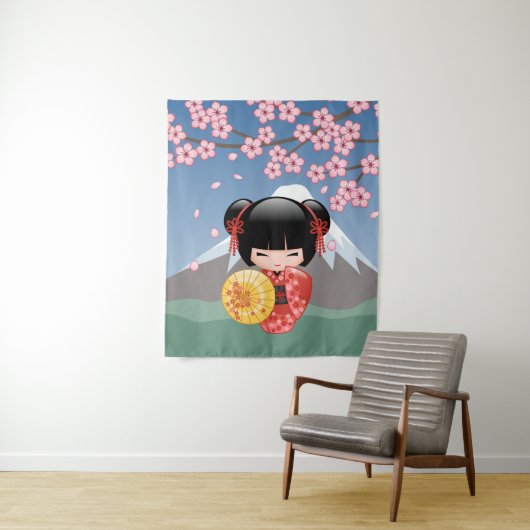 Tenture Murale Poupée Rouge Sakura Kokeshi - Cute Japonaise Geish (En situation)