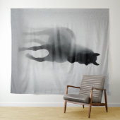 Tenture Mystérieux Cheval Noir émergeant du Mist (En situation (horizontale))